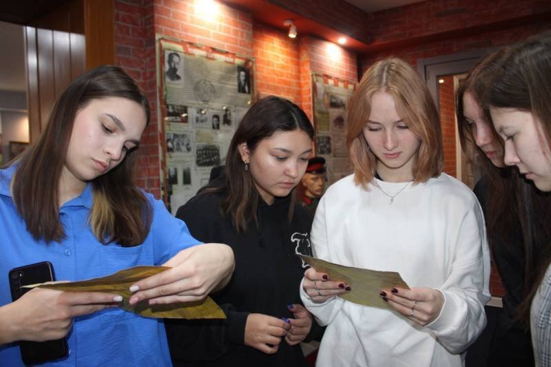Школьников Красноармейского района впечатлила экспозиция Музея истории правоохранительных органов Южного Урала
