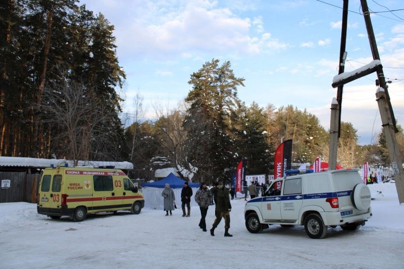 Миасские полицейские обеспечили охрану общественного порядка при проведении забега по льду озера Тургояк